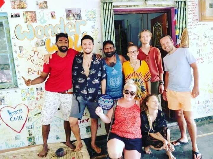 Bunkd Hostel, Anjuna Exteriör bild