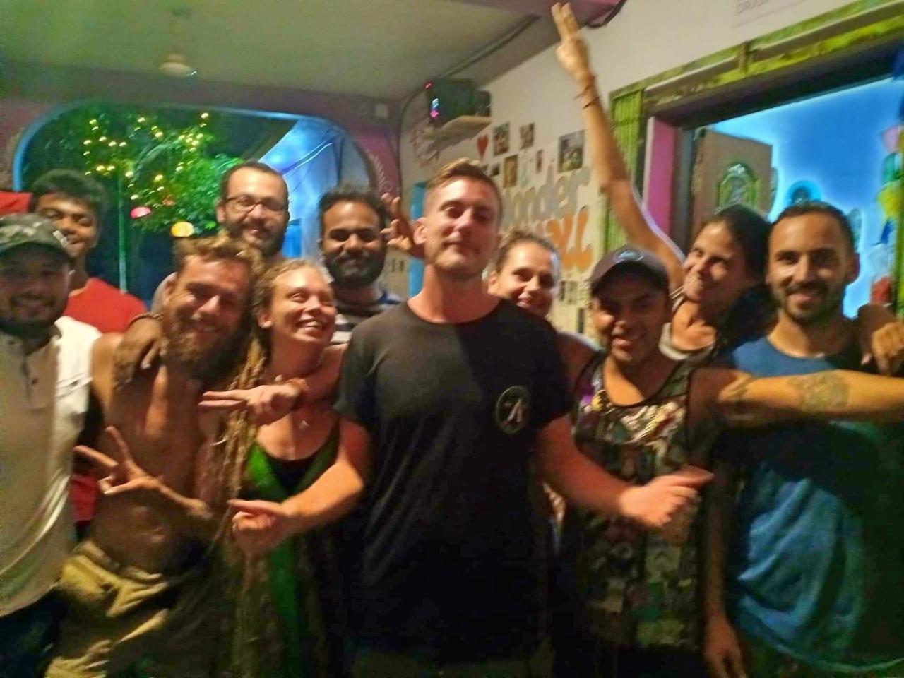 Bunkd Hostel, Anjuna Exteriör bild